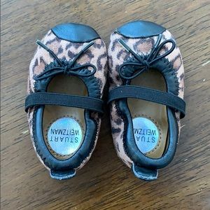 Leopard baby shoes- crib shoes